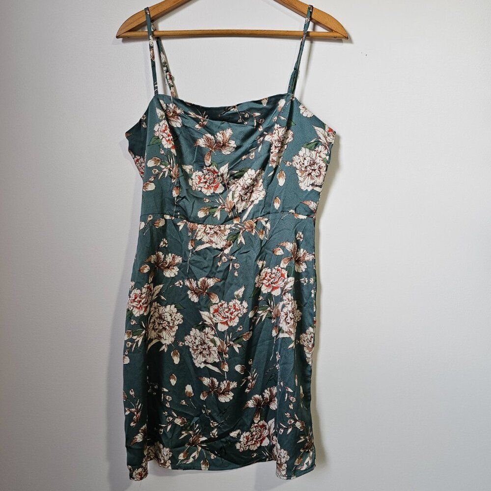 EUC HYPED UNICORN FLORAL SQUARE NECK TANK DRESS SIZE LARGE